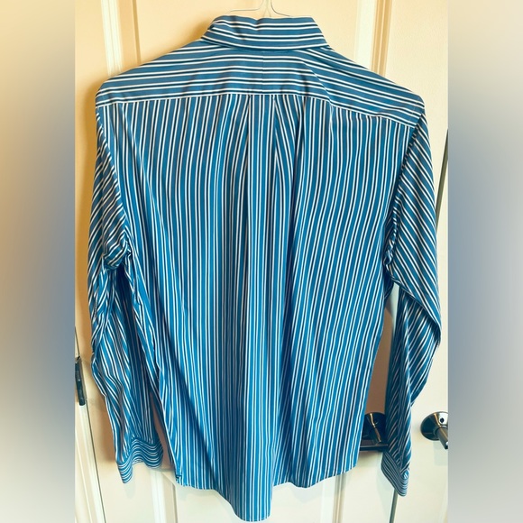 Ralph Lauren Men’s Classic Fit Button Down Dress Shirt Size: 15 / Medium - Picture 2 of 4